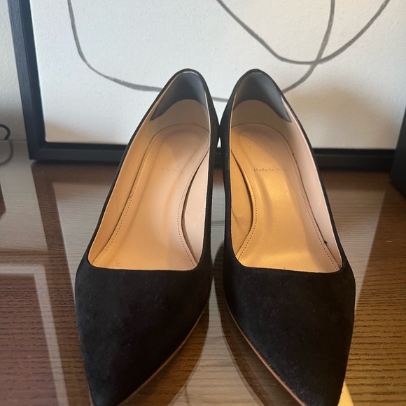 J. Crew suede heel - Picture 3 of 6